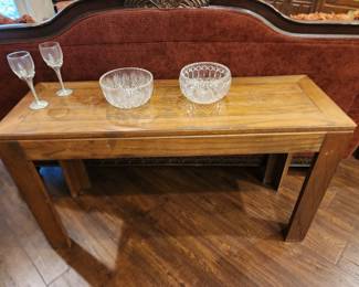 Farmhouse Style Sofa Table - Crystal Serving Bowls