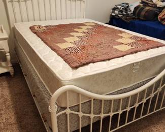 Full Iron Bed