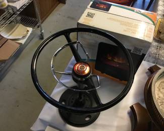 Decorative steering wheel table