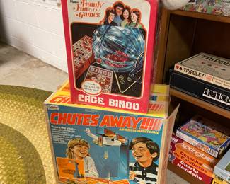 Vintage games and cotton area rug za oval