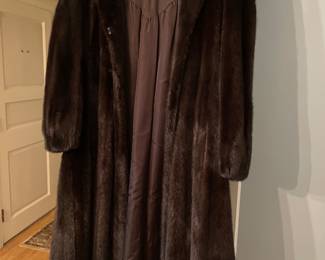 Long Brown mink coat - size M-L