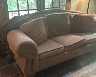 comfy sofa in excellent condition 