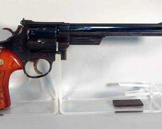 Smith & Wesson 29-2 .44 Magnum 6-Shot Revolver SN# N439269, Paperwork, In Presentation Box