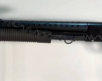 Mossberg 500A 12 ga Pump Action Shotgun SN# R249569, Flashlight With Remote Switch
