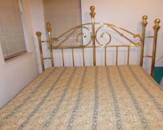 Brass look decorative bed