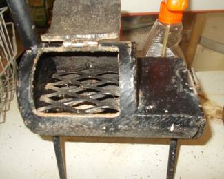 Cast iron replica BBQ pit