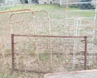 Antique iron baby bed