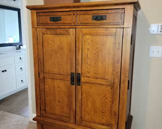 Armoire
