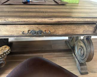 Hooker Furniture Rhapsody Writing Desk