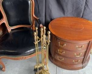 Leather Arm Chair Thomasville Table Fireplace Utensils 
