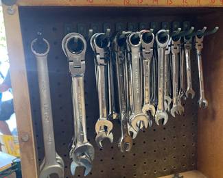 Wrenches tools 