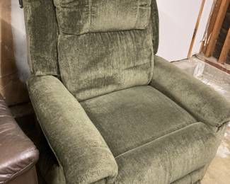 Lazyboy Clayton HD lift chair 