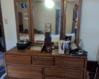 Dresser with mirror wooden 