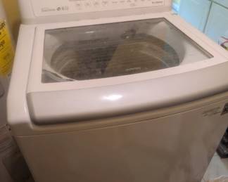LG Washer, good condition 