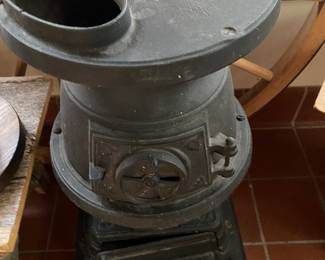 Antique Cast Iron Pot Belly Stove