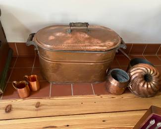 Vintage Copper Boil Wash Tub with Lid
