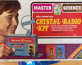 Vintage Master Science Crystal Radio Kit/Box