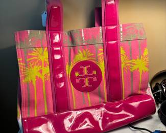 Tory Burch Patent Leather Beach Handbag