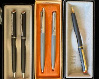 Collection of Quill, Parker & 25th Infantry Pens