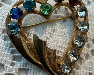 22K Gold Filled Heart Shaped Pin