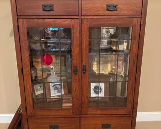 Bassett Furniture Oak Mission Style 4 Drawer / 2 Door China Cabinet (48"W x 18"D x 62"H)