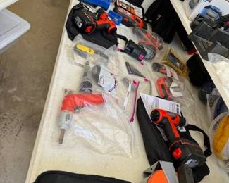 Hand- tools    BLACK & DECKERS -hand tools