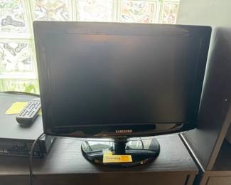Samsung  TV with remote