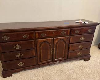  Ladies  Ex- Large wall Dresser with 2 mirrors ( not Shown) and Matching Tall Man's Dressing and 2 matching bedside night stands 