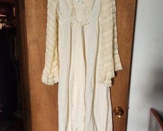 Womens Vintage Clothing