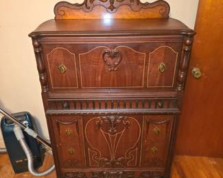 Antique Tallboy Dresser in Perfect Condition