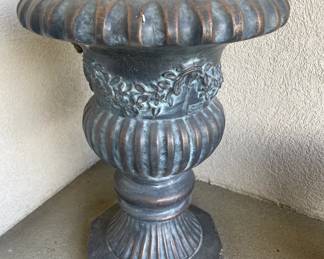 2 - Large Matching Heavy Urns