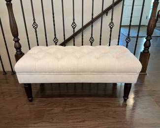 Bed Bench with Wooden Legs and Tufted Fabric Top