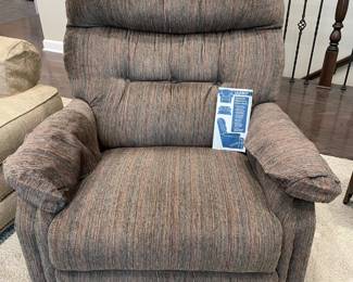 La-Z-Boy Rocker Recliner in Good Condition