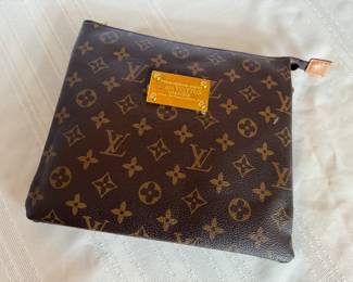Reproduction Louis Vuitton Handbag