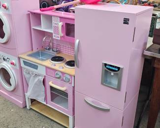 PLAY KITCHEN TOY