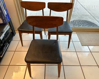 Sadly only three but such McDreamy Mid C bones