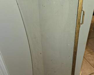 Antique 1920s Car Windshield (Model T?)