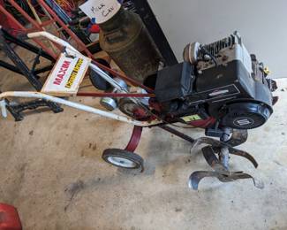 Tiller / needs carburetor
