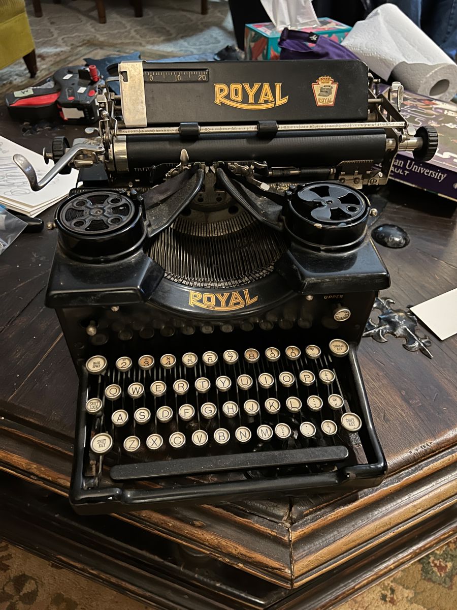 Dunn Estate Sale in Stephenville, TX starts on 5/16/2024