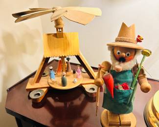 Erzgebirge German Nativity, Nut Cracker Figurine