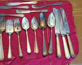 Silverplate flatware 