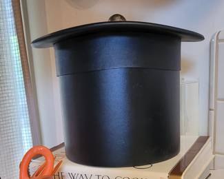 Top Hat ice bucket