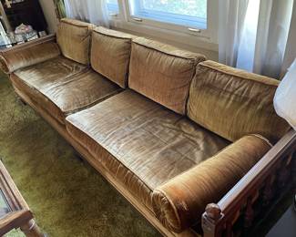 Cool long sofa 