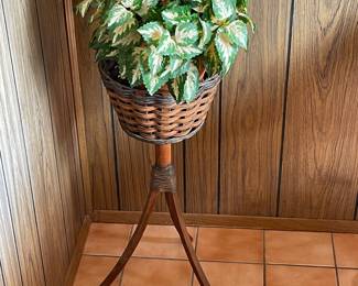 Plant stand 