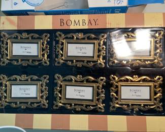 Bombay Place Holder