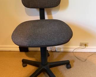 Desk chair 