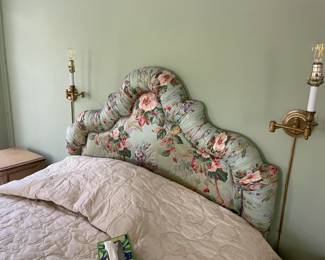 Headboard 
