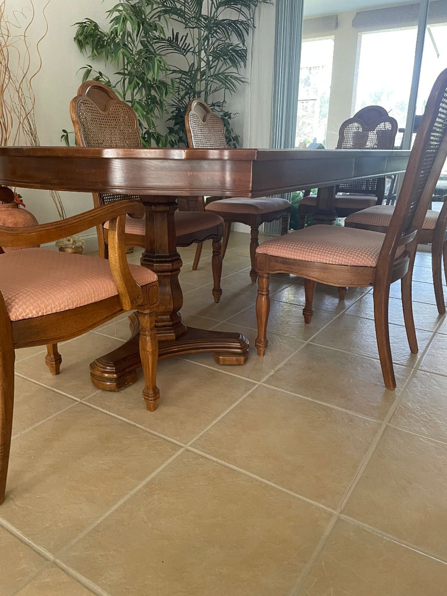 Turtle Creek Rockledge Estate Sale •Travel... starts on 5/17/2024