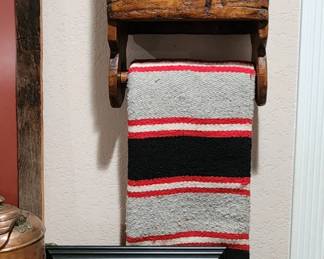 Primitive wall basket