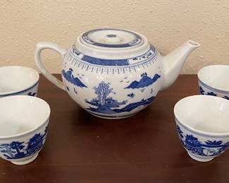 blue &  white Chinese tea set